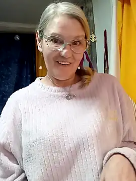 irinamaux online show from March 31, 2026, 5:41 am