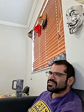 Snapshot of Zander823 chatting on February 26, 2026, 8:19 pm Zander823 online show from February 26, 2026, 8:19 pm