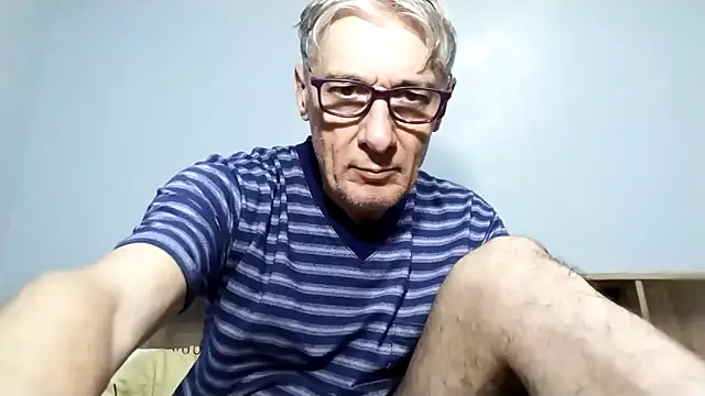 BIGUNCUTHARDCOCK online show from September 12, 2025, 11:26 pm