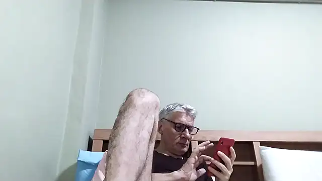 BIGUNCUTHARDCOCK online show from December 22, 2025, 1:30 pm