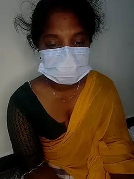 Snapshot of tamilachi4u chatting on March 8, 2025, 7:42 pm tamilachi4u online show from March 8, 2025, 7:42 pm