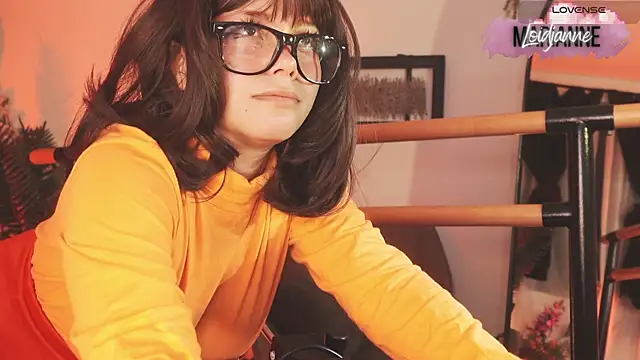 Snapshot of loIijanne chatting on December 4, 2024, 2:31 am loIijanne online show from December 4, 2024, 2:31 am