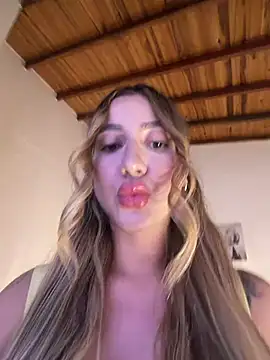 Sarapalmer1 online show from July 1, 2026, 1:51 am