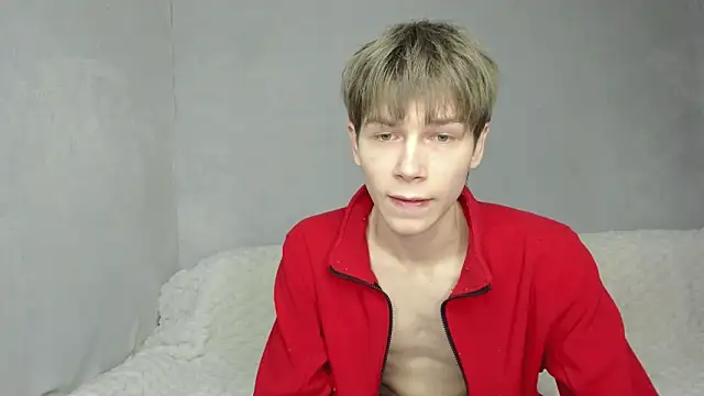 Makentoshi  online show from March 6, 2026, 9:28 am