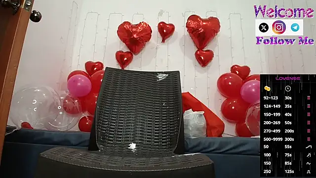 SofiaMadisson online show from February 8, 2025, 2:38 pm