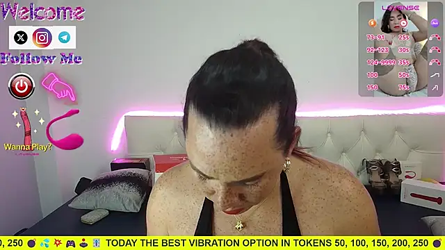 SofiaMadisson online show from March 19, 2025, 7:38 pm