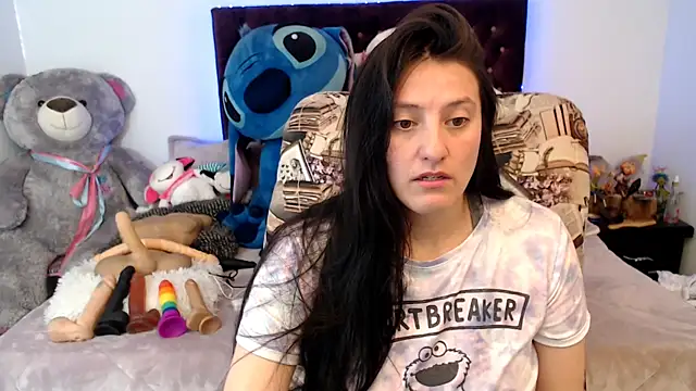 Snapshot of Lorenahot_06 chatting on February 9, 2026, 6:45 pm Lorenahot 06 online show from February 9, 2026, 6:45 pm