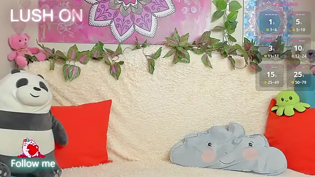 Snapshot of Ann_EX_Mooni chatting on December 7, 2024, 9:28 am Ann EX Mooni online show from December 7, 2024, 9:28 am