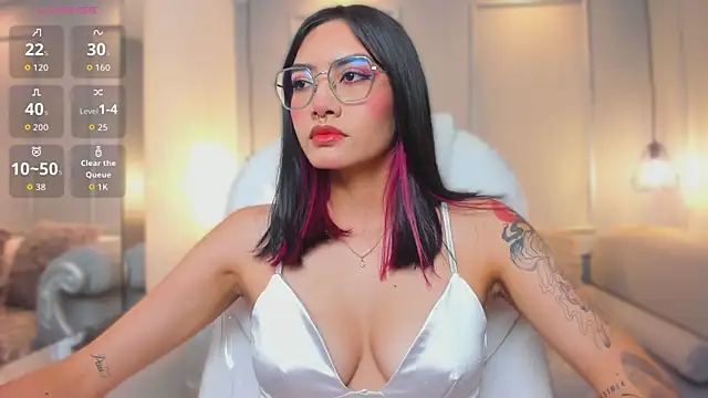 AzuraKindong online show from February 26, 2026, 7:13 pm