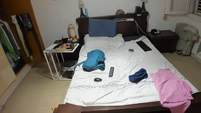 Snapshot of CTPuIITu3 chatting on October 9, 2025, 8:07 pm CTPuIITu3 online show from October 9, 2025, 8:07 pm