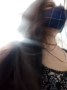 Snapshot of Husnpari20 chatting on December 1, 2024, 5:35 pm Husnpari20 online show from December 1, 2024, 5:35 pm