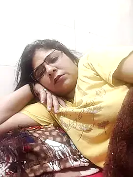 Snapshot of Husnpari20 chatting on December 24, 2024, 5:44 pm Husnpari20 online show from December 24, 2024, 5:44 pm