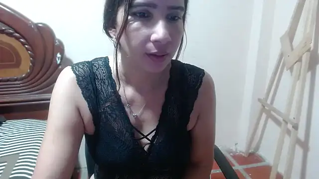 Ainhoa-hot online show from April 8, 2026, 4:12 am