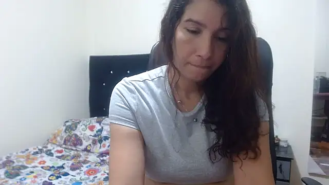 Ainhoa-hot online show from July 3, 2026, 4:19 am