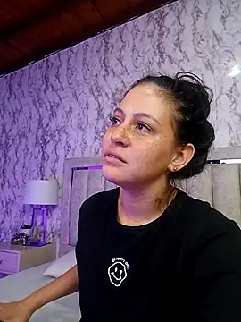 Arii Vga online show from March 18, 2025, 11:09 pm