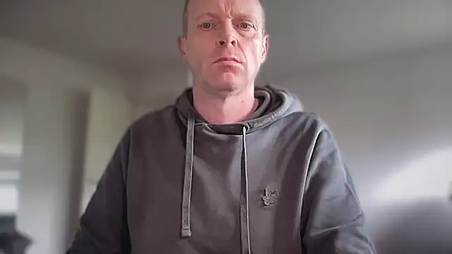 boegieboy1976 online show from May 20, 2026, 8:09 am