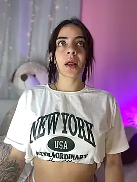 hannacruzsj online show from January 8, 2026, 5:21 am