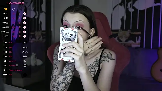 prettybones online show from December 29, 2024, 6:45 am