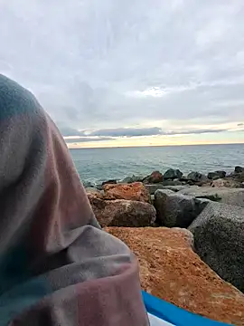 Snapshot of SexyErola27 chatting on December 7, 2024, 10:01 am SexyErola27 online show from December 7, 2024, 10:01 am