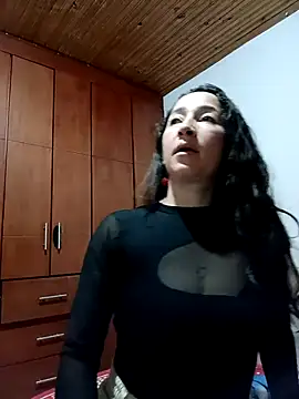 emilypoppy3 online show from October 25, 2025, 6:46 pm