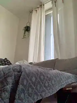 Snapshot of Yoyo6923 chatting on November 2, 2025, 12:07 pm Yoyo6923 online show from November 2, 2025, 12:07 pm