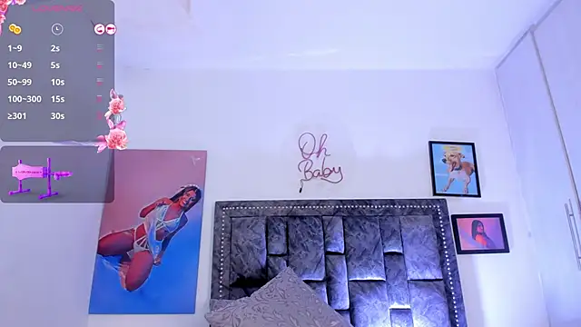 Snapshot of CandyRoxx1_ chatting on March 4, 2025, 10:49 pm CandyRoxx1  online show from March 4, 2025, 10:49 pm