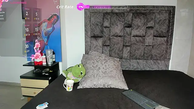 Snapshot of CandyRoxx1_ chatting on July 9, 2026, 4:11 pm CandyRoxx1 online show from July 9, 2026, 4:11 pm