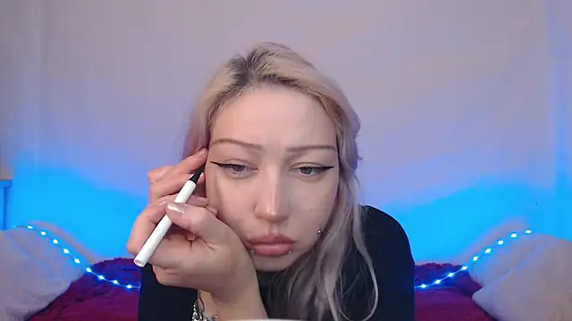 Emily hardcore online show from December 15, 2025, 9:52 pm