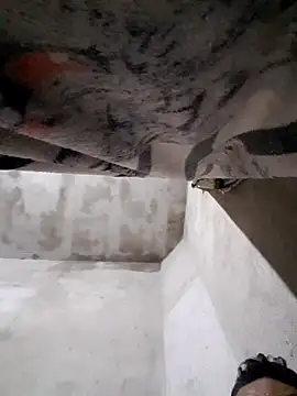 carlos40404 online show from December 13, 2025, 10:59 pm