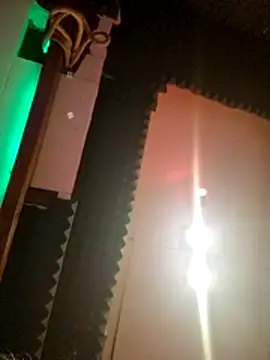 Toptransluder online show from January 14, 2026, 11:53 pm