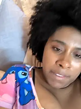 Snapshot of EmmilyBrant chatting on February 8, 2025, 2:47 am EmmilyBrant online show from February 8, 2025, 2:47 am