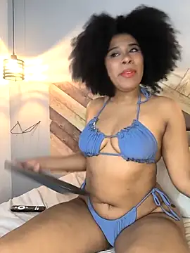 Snapshot of EmmilyBrant chatting on September 21, 2025, 12:23 am EmmilyBrant online show from September 21, 2025, 12:23 am