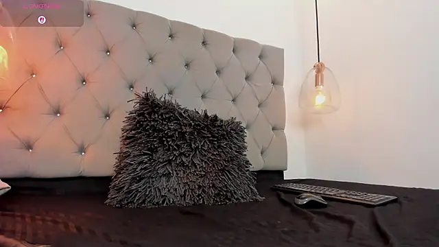 AnnPrices online show from February 11, 2025, 1:20 am