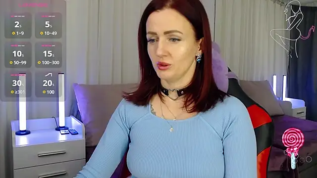 Snapshot of ElisaJane chatting on December 16, 2024, 11:28 pm ElisaJane online show from December 16, 2024, 11:28 pm