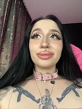 Molly  Moon online show from March 12, 2025, 8:19 am