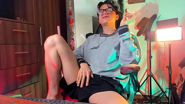 marckalexis online show from February 28, 2026, 11:00 am