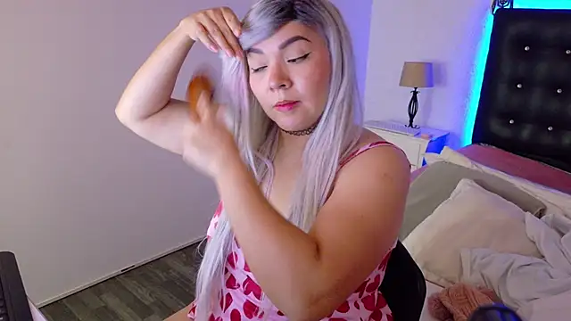 Snapshot of Cuckold_lover69 chatting on December 14, 2024, 4:01 am Cuckold lover69 online show from December 14, 2024, 4:01 am