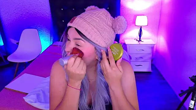 Snapshot of Cuckold_lover69 chatting on March 6, 2025, 3:24 am Cuckold lover69 online show from March 6, 2025, 3:24 am