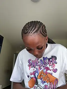 Fanclubbbbb online show from March 26, 2026, 12:33 pm