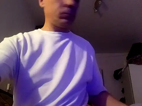 Franc113 online show from November 3, 2025, 9:16 pm