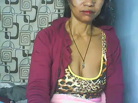 nene belle online show from June 25, 2026, 6:56 pm