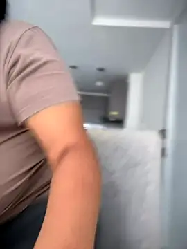 Snapshot of XMara chatting on September 29, 2025, 6:13 pm XMara online show from September 29, 2025, 6:13 pm