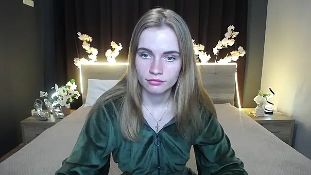 Snapshot of MargaritaKiss chatting on April 17, 2026, 6:44 pm MargaritaKiss online show from April 17, 2026, 6:44 pm