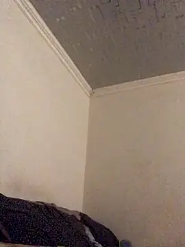 Snapshot of MixedItem chatting on October 26, 2025, 3:18 pm MixedItem online show from October 26, 2025, 3:18 pm