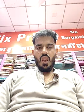 Snapshot of absoluteright chatting on February 20, 2025, 12:36 pm absoluteright online show from February 20, 2025, 12:36 pm