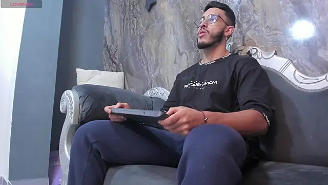 Liam Kleiin online show from March 13, 2025, 11:30 am