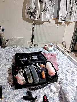 Snapshot of Sonare74 chatting on February 15, 2025, 12:48 am Sonare74 online show from February 15, 2025, 12:48 am