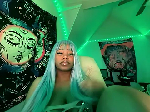 lovekaylaa online show from January 8, 2026, 4:37 am