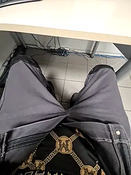 Snapshot of smartzy chatting on September 22, 2025, 4:36 am smartzy online show from September 22, 2025, 4:36 am