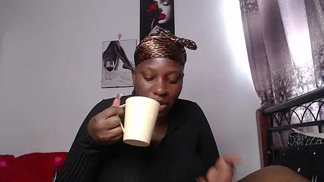 Whimsicalwillow online show from September 18, 2025, 10:39 am